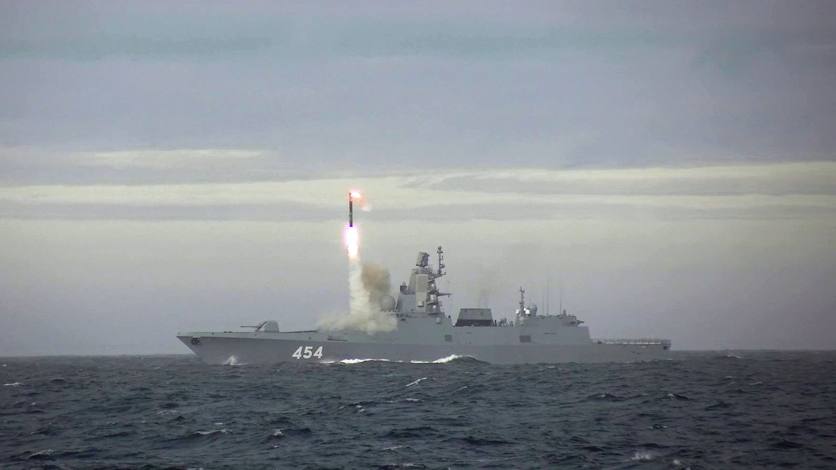 Ukrajina tvrdí, že Rusové poprvé použili hypersonickou střelu Zircon